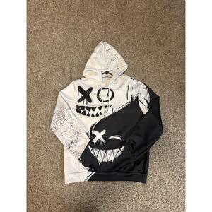 black & white graphic hoodie mens size medium